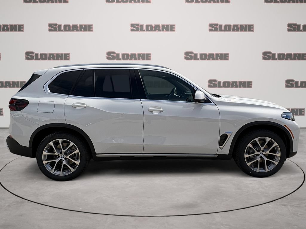 New 2026 BMW X5 xDrive40i w/ Climate Comfort Package AWD/4WD image 6