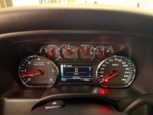 Used 2017 Chevrolet Silverado 1500 LT w/ All Star Edition AWD/4WD image 29