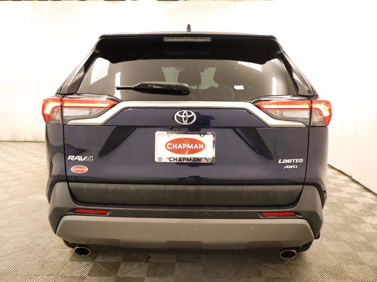 Used 2019 Toyota RAV4 Limited w/ Cold Weather Package image 5
