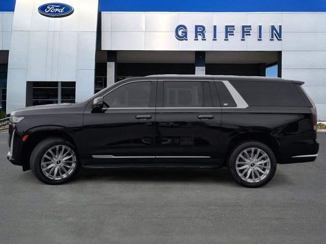 Used 2021 Cadillac Escalade ESV Premium Luxury w/ LPO, Illumination Package image 10