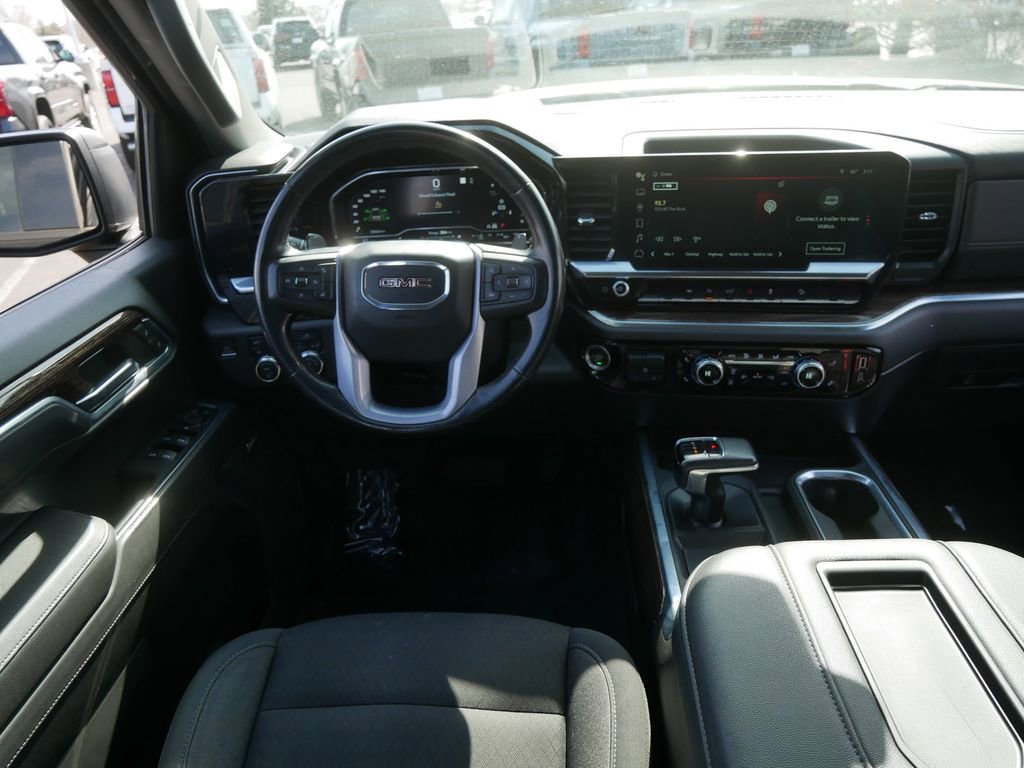 Used 2022 GMC Sierra 1500 Elevation w/ Preferred Package AWD/4WD image 14