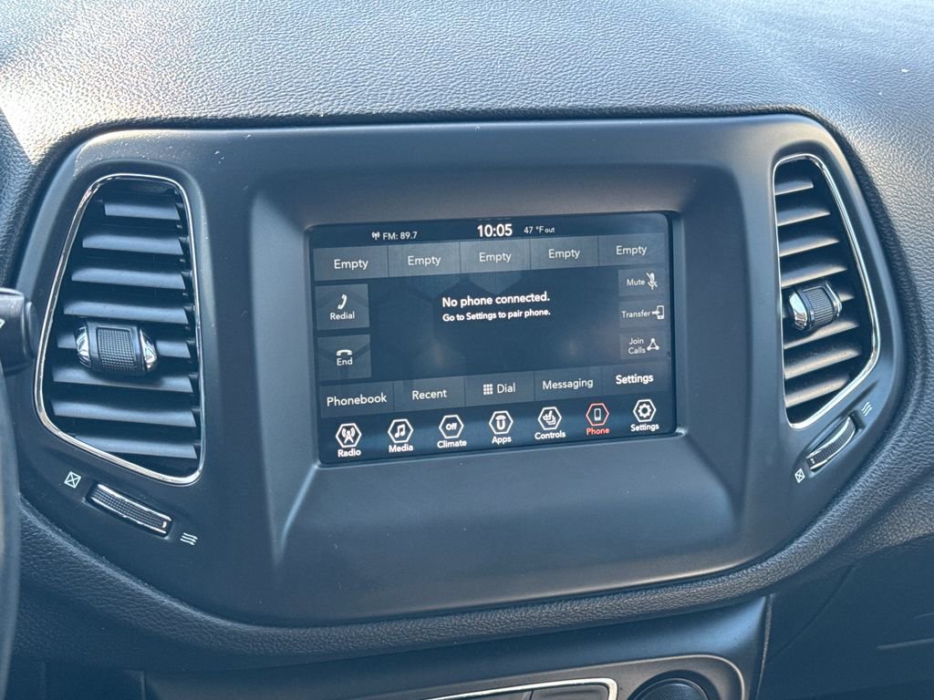 Used 2019 Jeep Compass Latitude w/ Cold Weather Group image 21