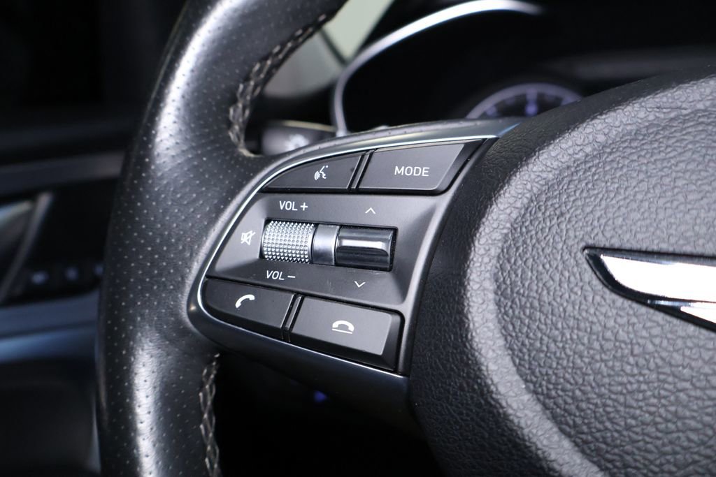 Used 2020 Genesis G70 2.0T w/ Elite Package image 22