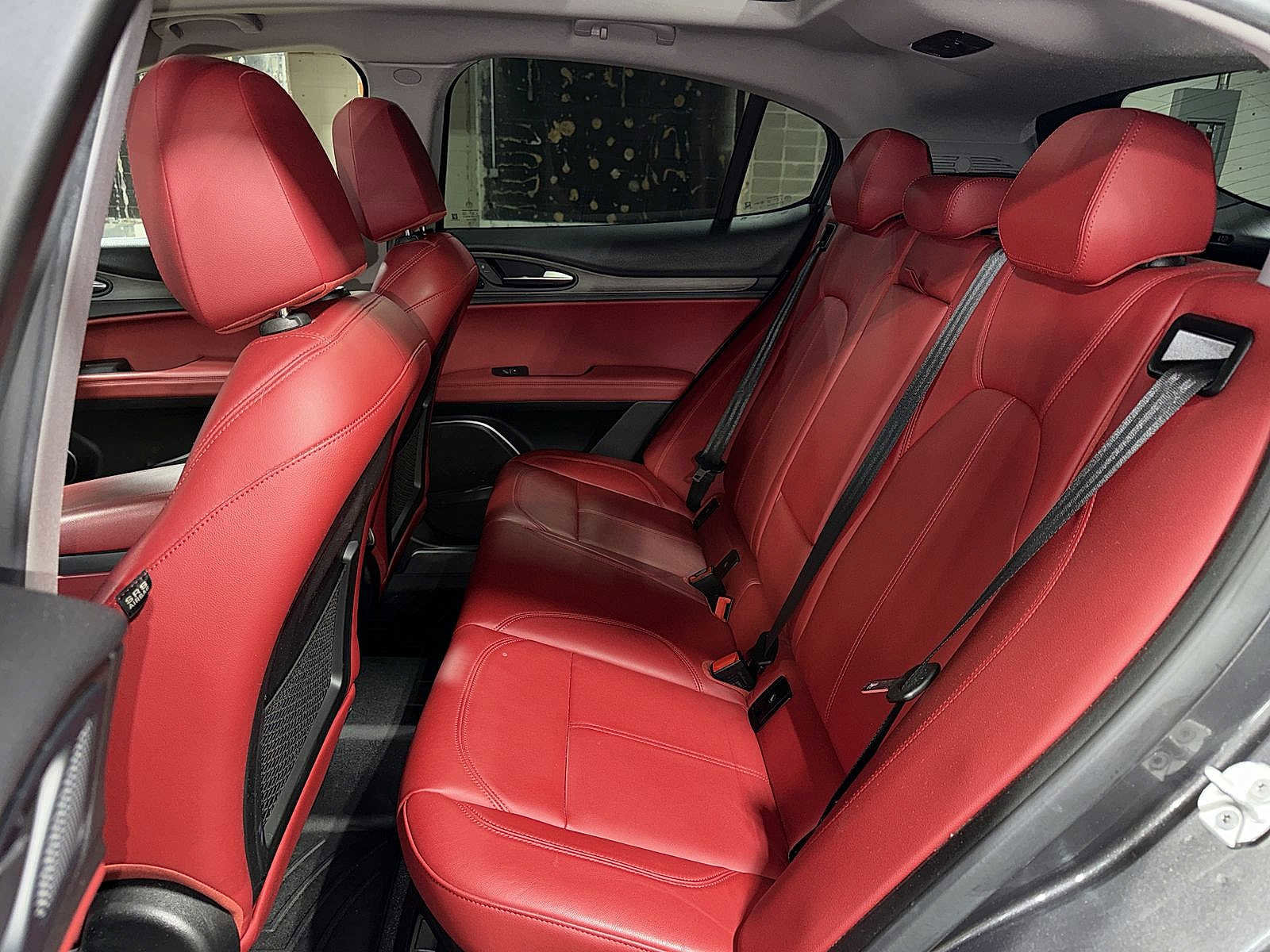 Used 2019 Alfa Romeo Stelvio Ti image 16