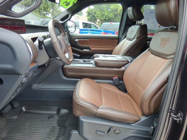 Used 2025 Ford Expedition King Ranch AWD/4WD image 27