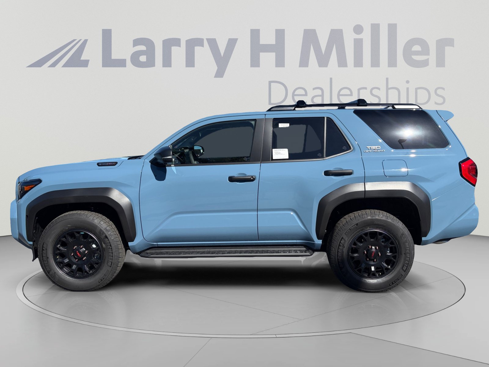 New 2026 Toyota 4Runner TRD Off-Road Premium AWD/4WD image 2