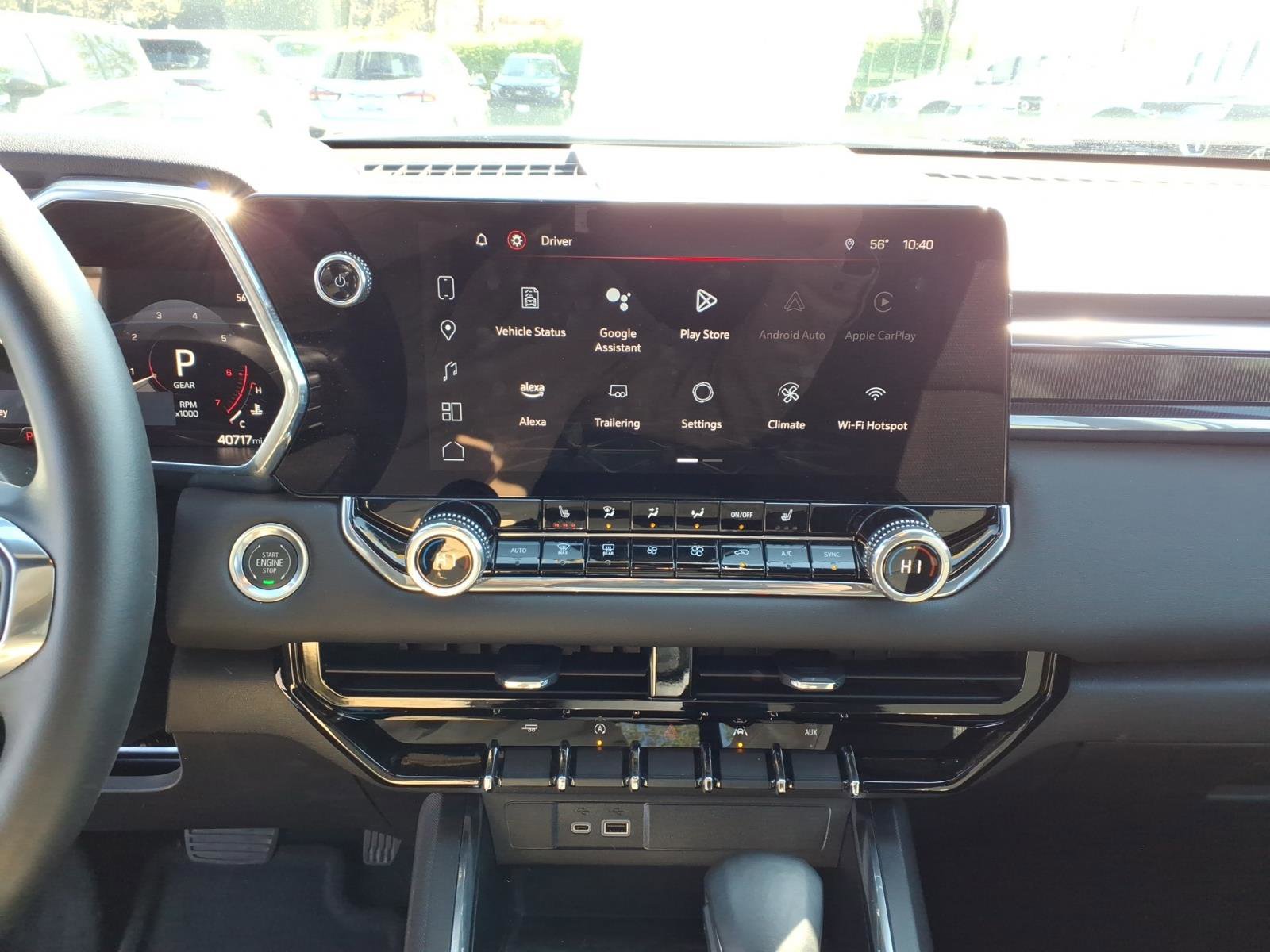 Used 2024 GMC Canyon Elevation w/ Convenience Package image 11