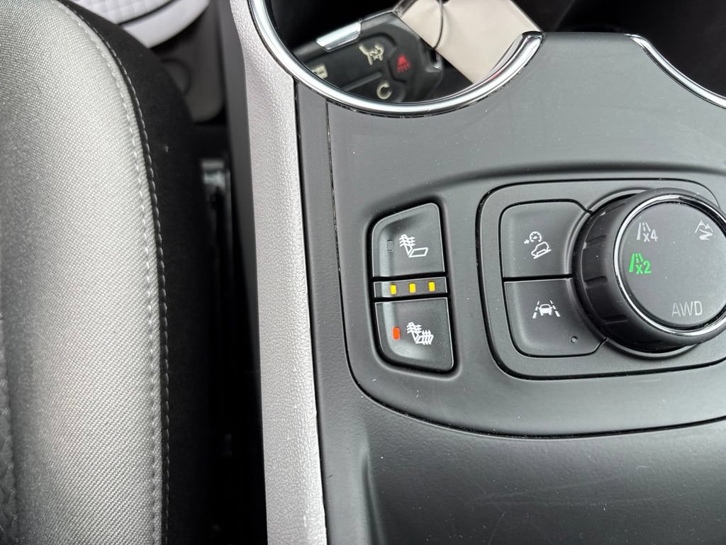 Used 2023 GMC Terrain SLE w/ Driver Convenience Package AWD/4WD image 27