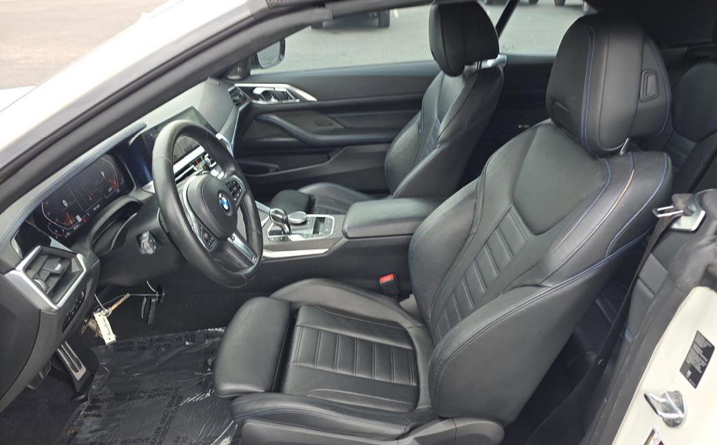 Used 2021 BMW 430i Convertible w/ M Sport Package RWD image 3
