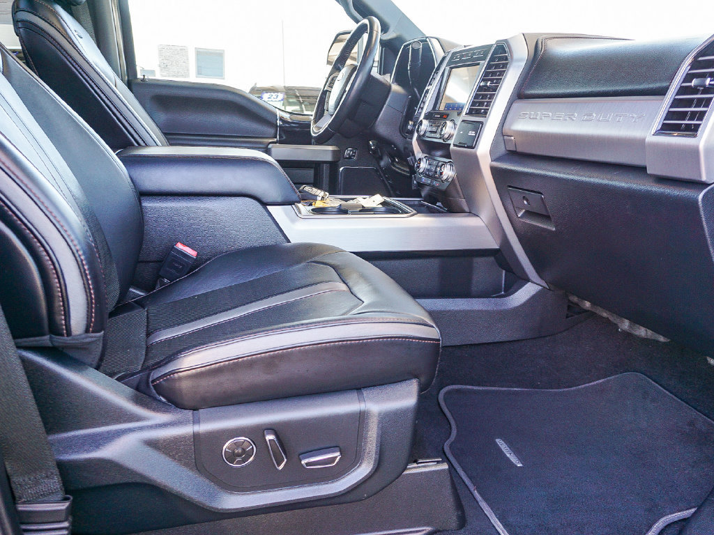 Used 2020 Ford F250 Platinum w/ FX4 Off-Road Package AWD/4WD image 13