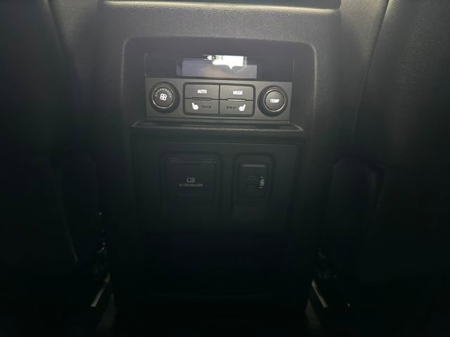Used 2023 Chevrolet Traverse High Country w/ LPO, Floor Liner Package FWD image 40