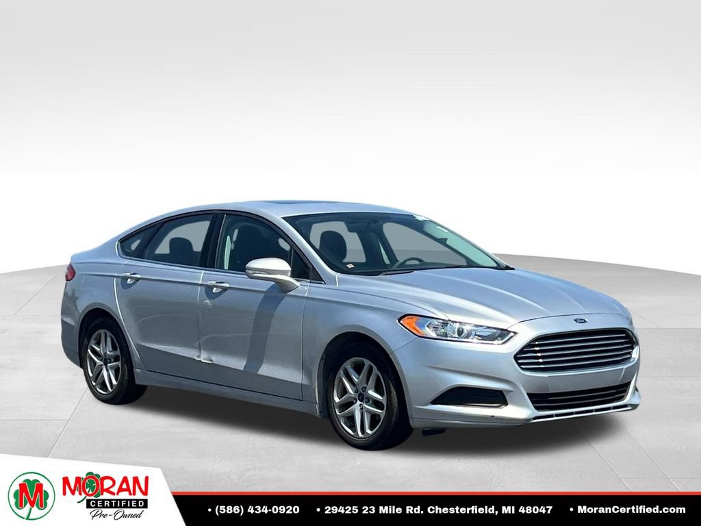 Used 2016 Ford Fusion SE FWD image 7