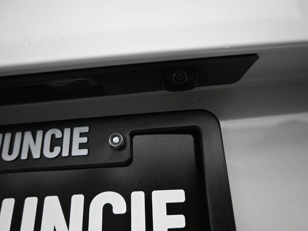 Used 2025 Volvo XC90 B5 Plus image 42