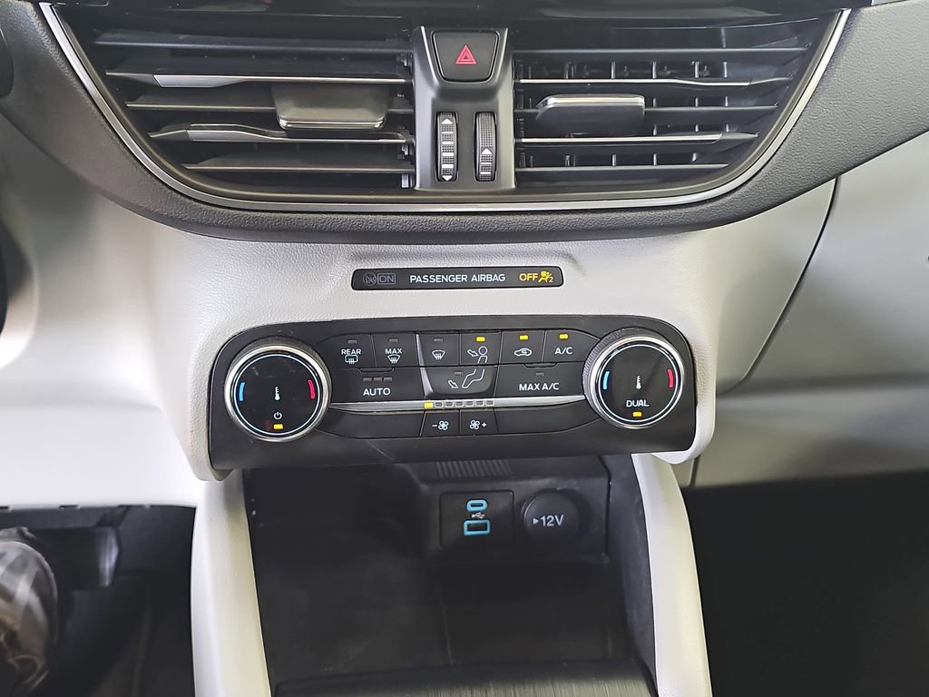 Used 2023 Ford Escape Active image 22