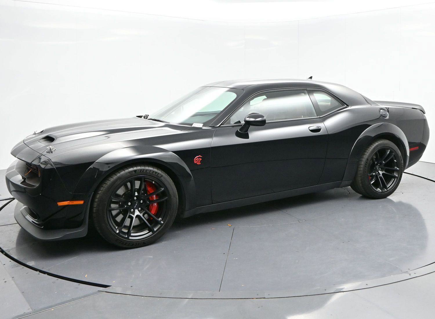 Used 2022 Dodge Challenger SRT Hellcat image 4