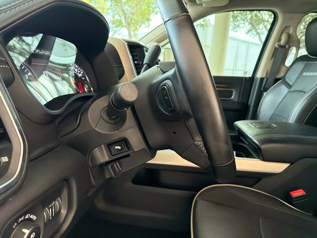 Used 2022 RAM 3500 Laramie AWD/4WD image 44