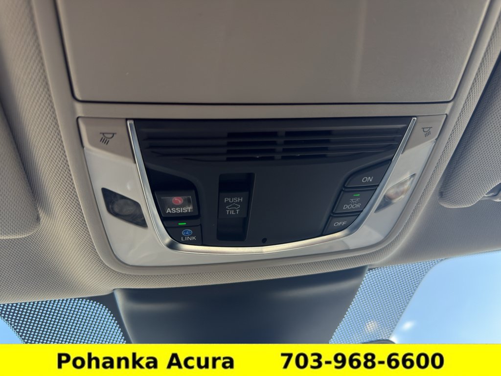 Used 2023 Acura TLX FWD image 19