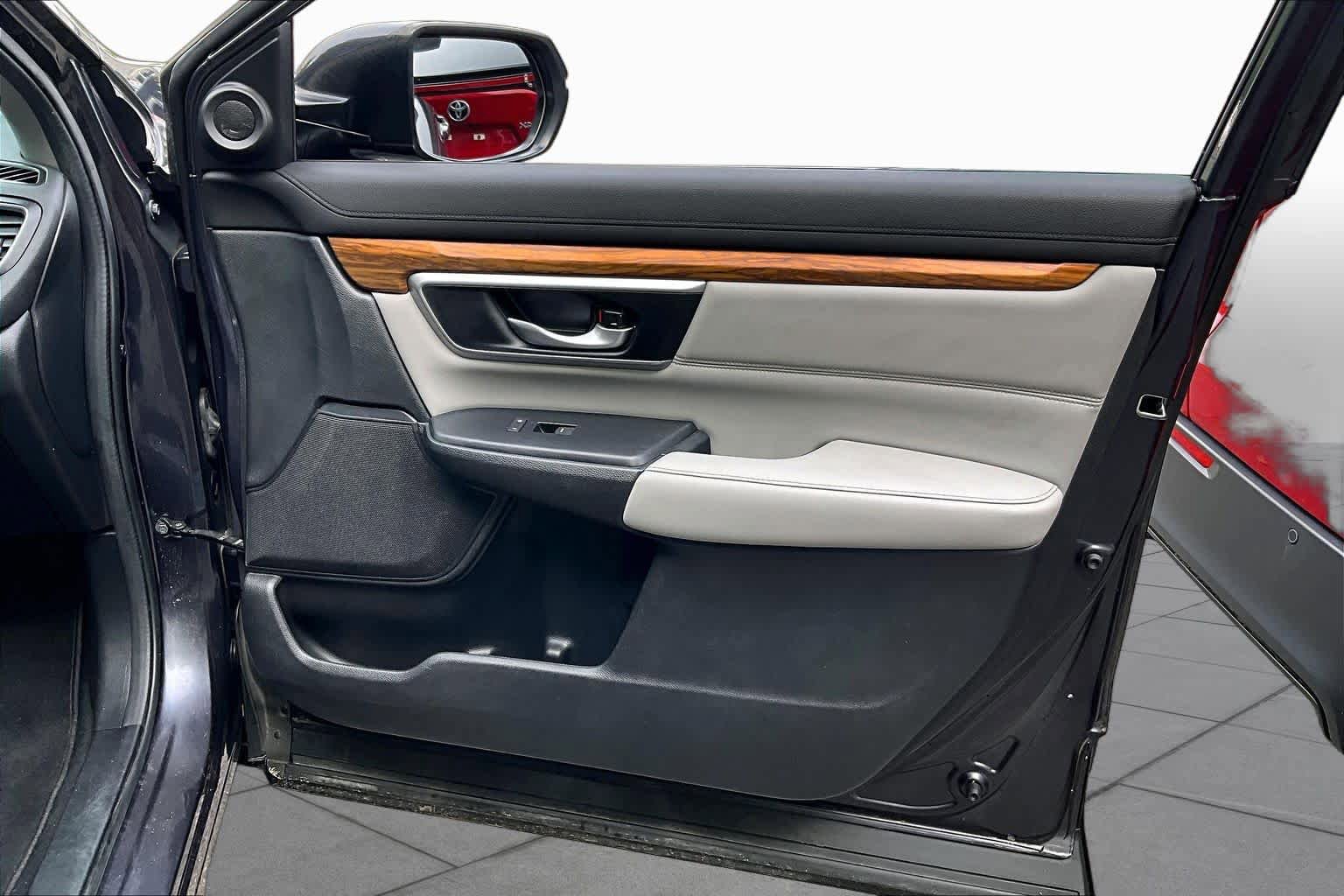 Used 2017 Honda CR-V EX-L image 22