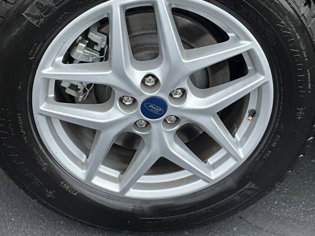 Used 2022 Ford Edge SEL w/ Convenience Package image 9