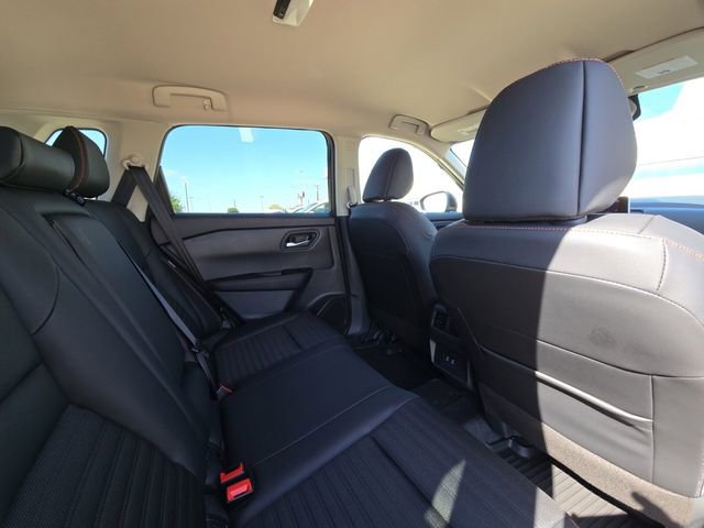 New 2026 Nissan Rogue SV image 27