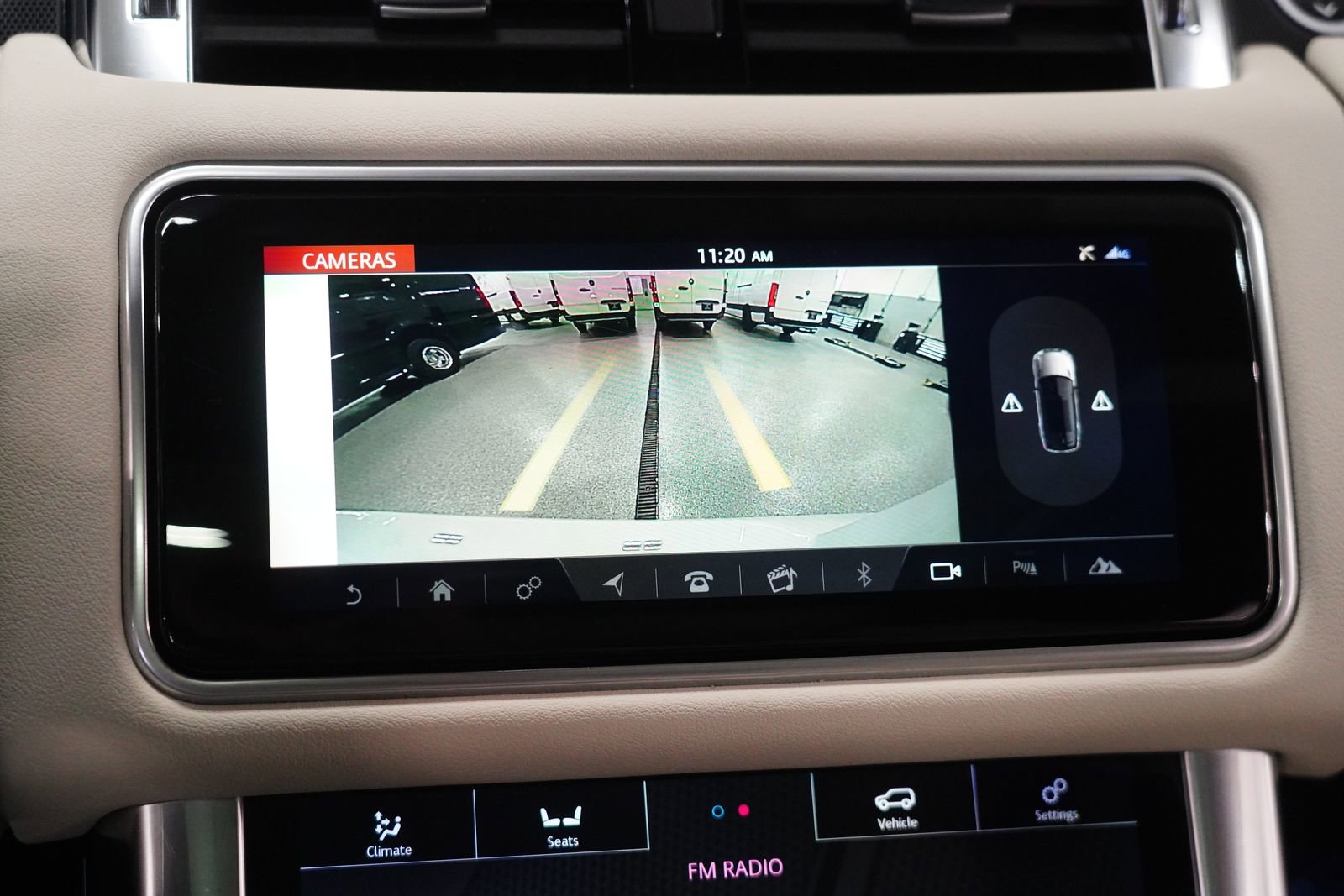 Used 2022 Land Rover Range Rover Sport HSE Silver Edition image 23