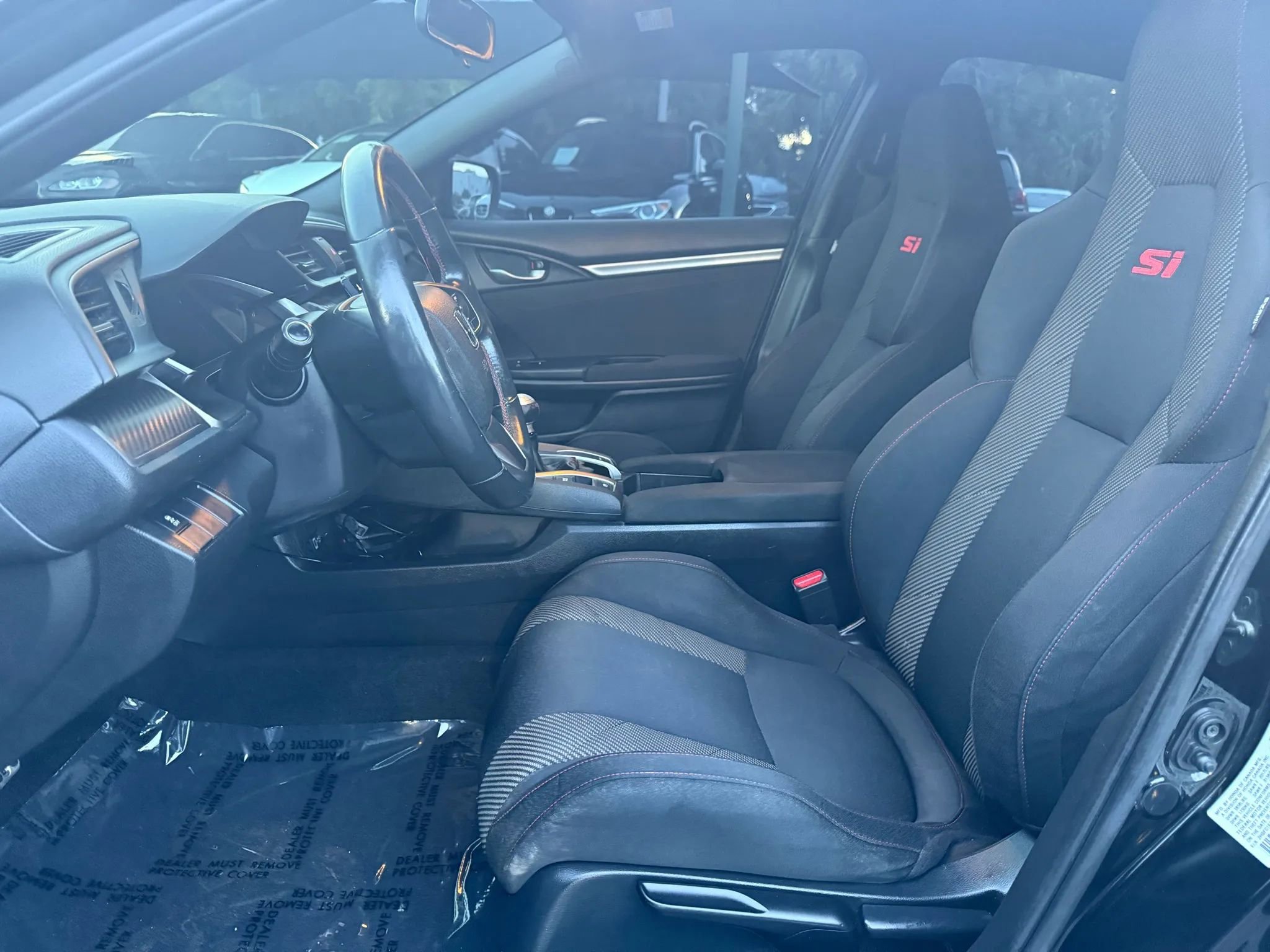 Used 2018 Honda Civic Si image 11