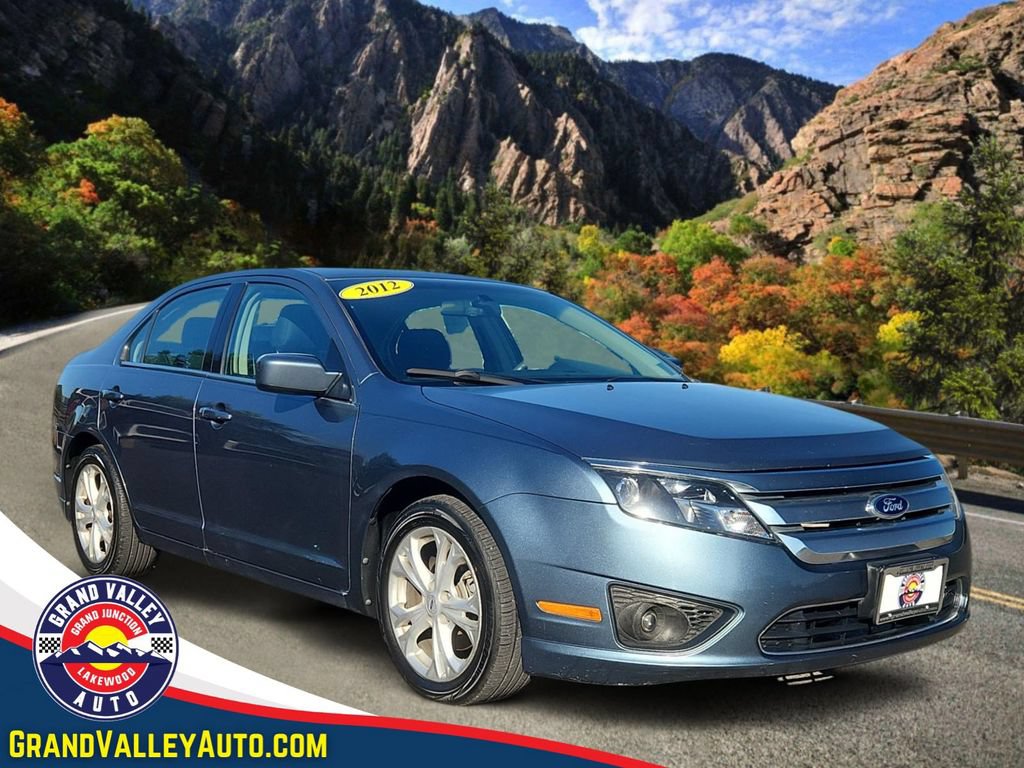 Used 2012 Ford Fusion SE FWD image 1
