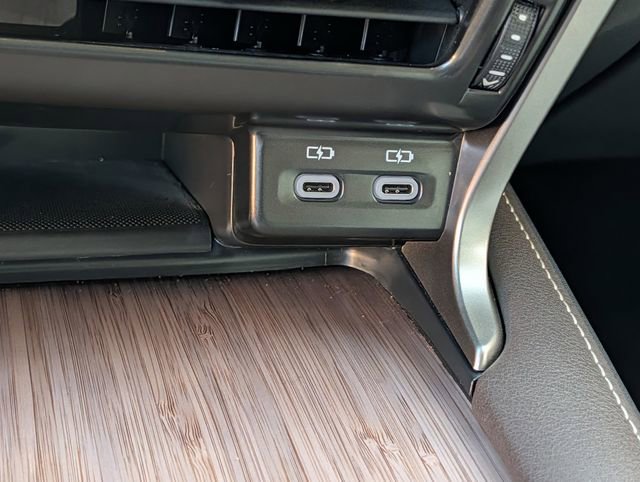 Used 2024 Lexus RX 350 w/ Convenience Package image 17