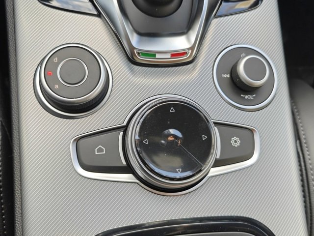 New 2026 Alfa Romeo Stelvio Sprint image 33