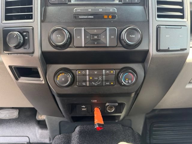 Used 2022 Ford F250 XL w/ Power Equipment Group RWD image 19