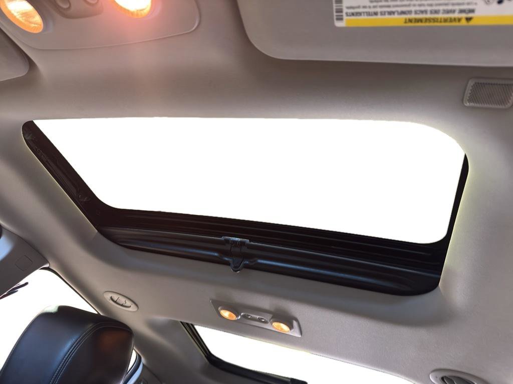 Used 2014 Chevrolet Traverse LT w/ LPO, 'HIT The Road' Package AWD/4WD image 15