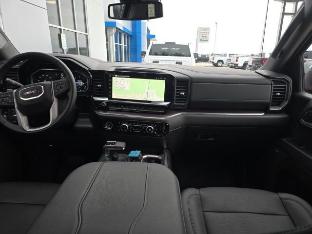 Used 2023 GMC Sierra 1500 SLT w/ SLT Premium Package image 7