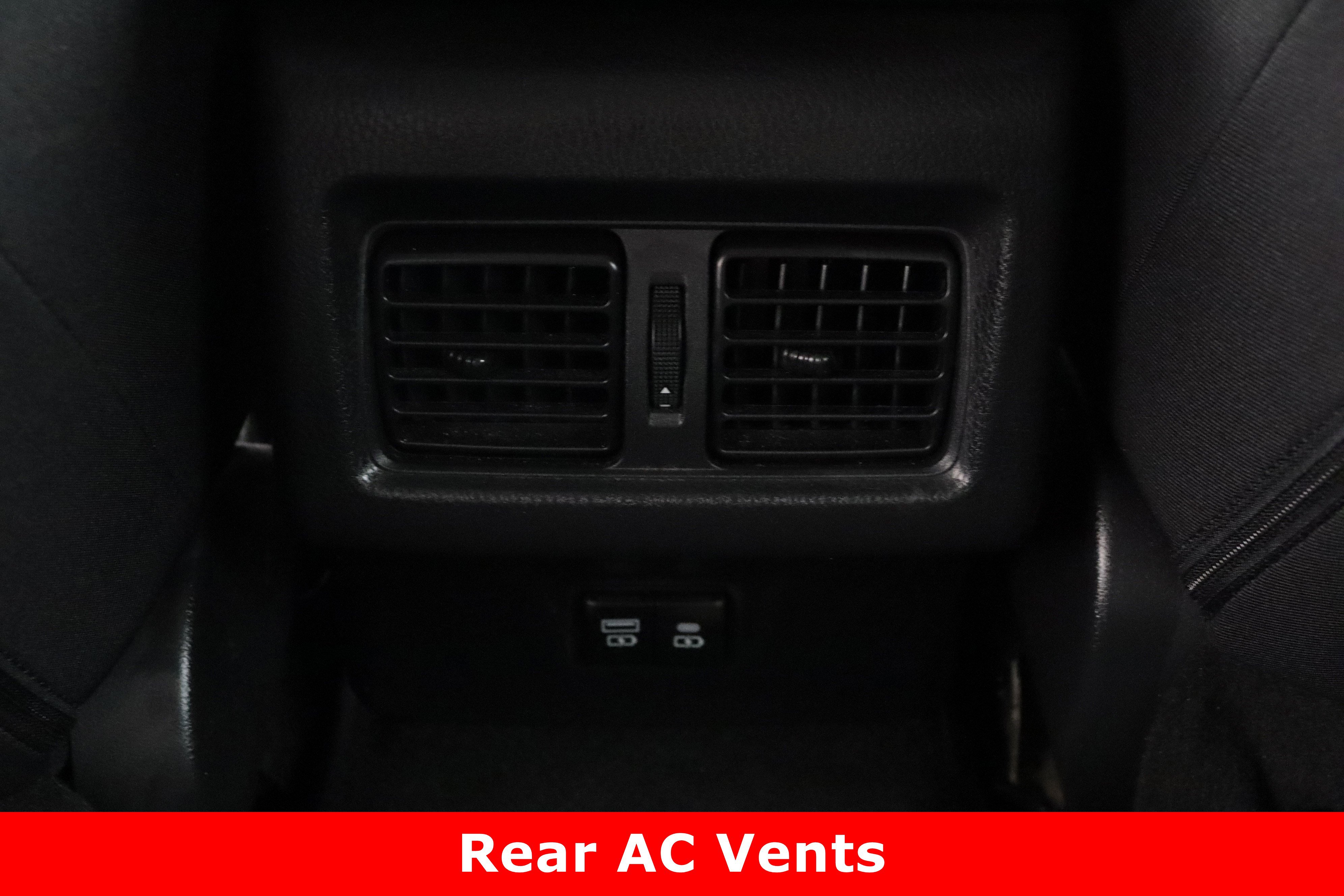 Used 2025 Toyota Camry LE FWD image 28