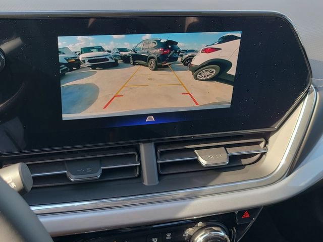 New 2026 Chevrolet Trax LT w/ Driver Confidence Package FWD image 30