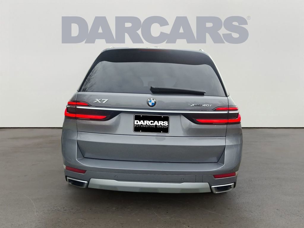 Certified 2024 BMW X7 xDrive40i image 5