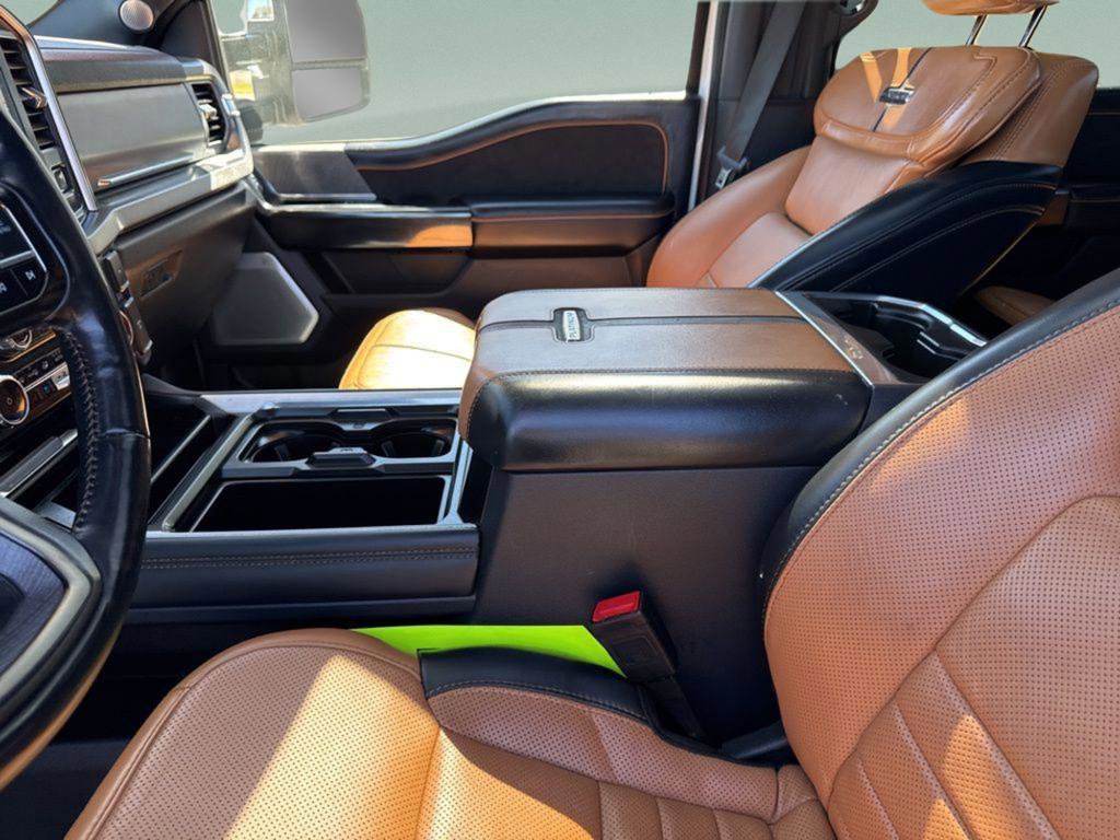 Used 2024 Ford F250 Platinum image 18