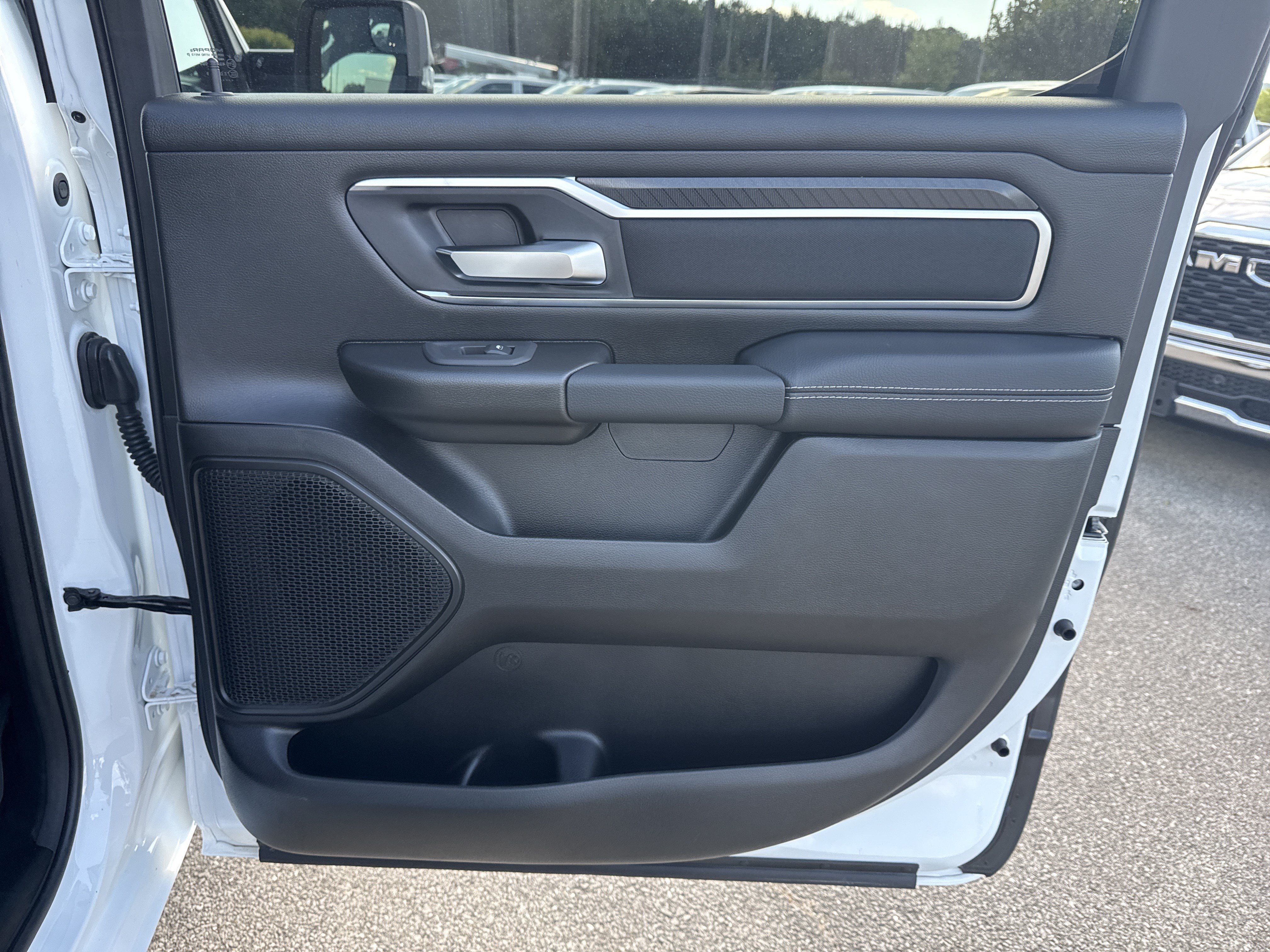 New 2026 RAM 1500 Big Horn AWD/4WD image 17