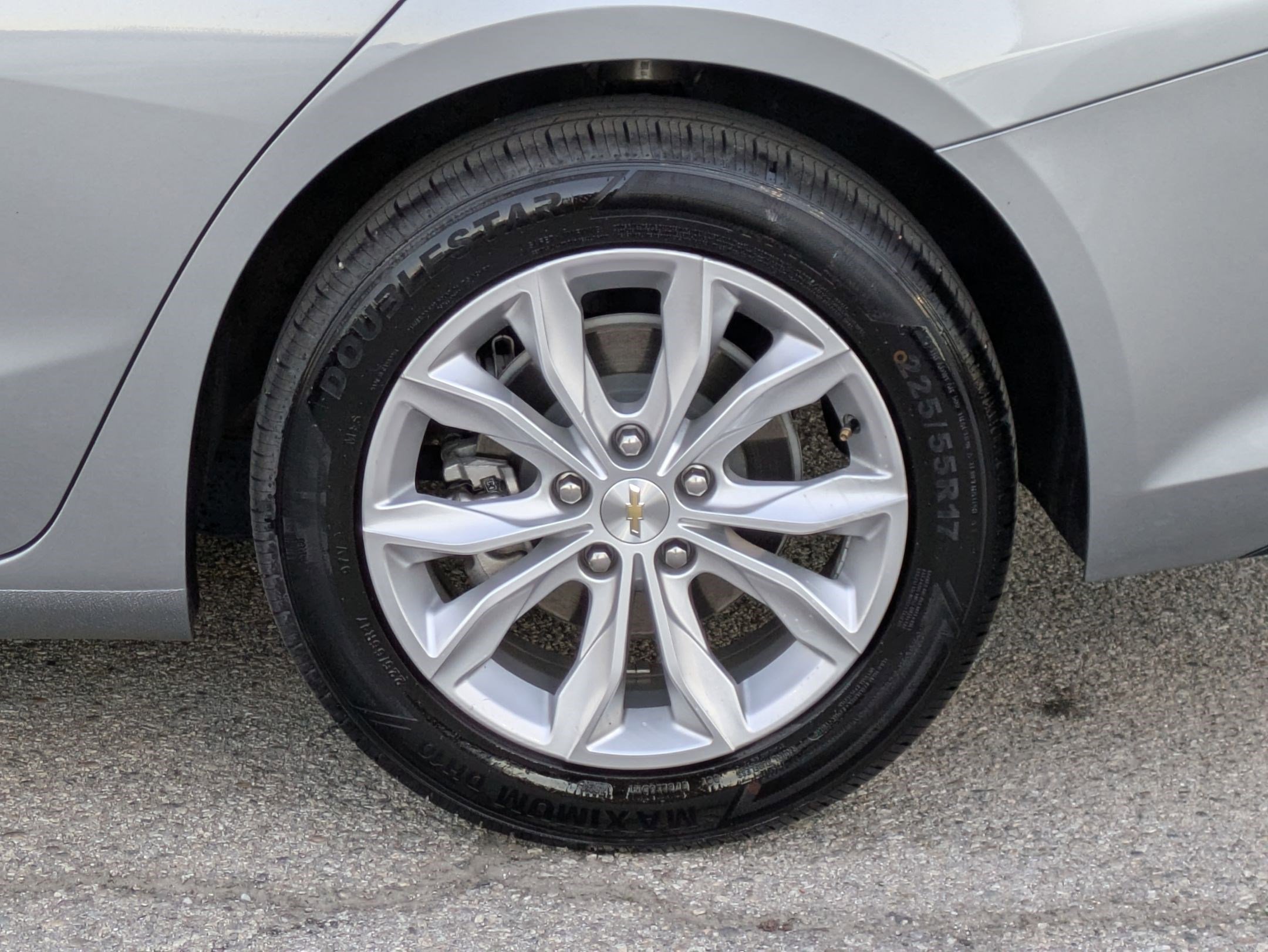 Used 2023 Chevrolet Malibu LT image 9