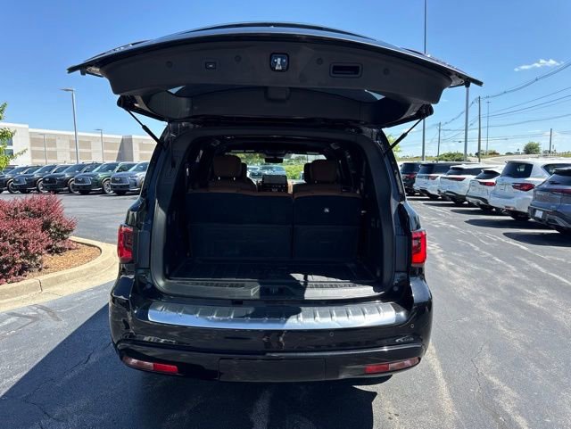 Used 2023 INFINITI QX80 Sensory w/ All-Season Package AWD/4WD image 20