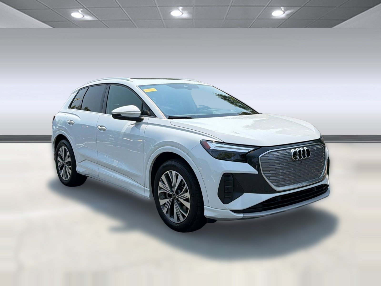 Used 2023 Audi Q4 e-tron Premium w/ Convenience Package RWD image 7