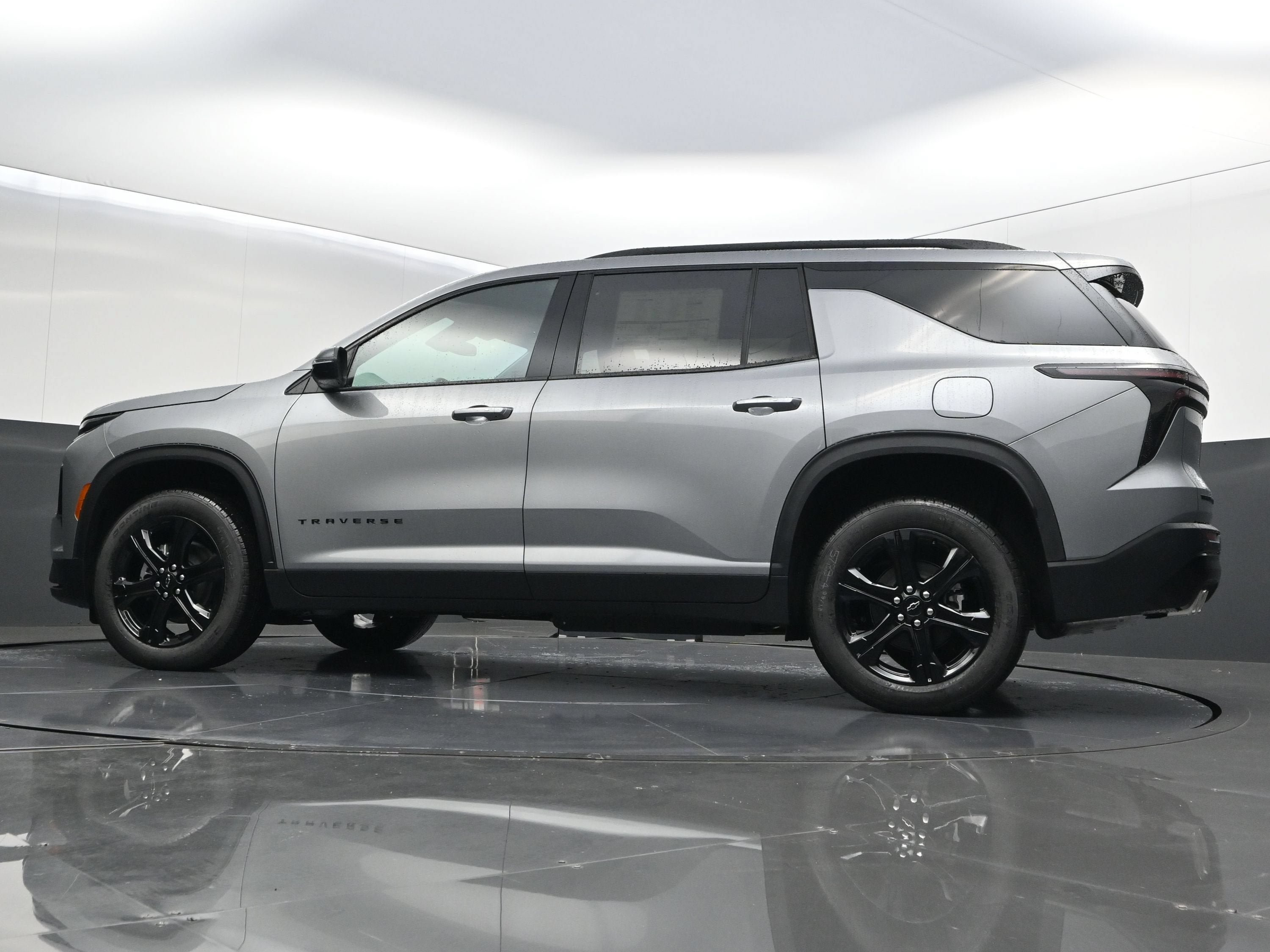 New 2027 Chevrolet Traverse LT w/ Midnight/Sport Edition AWD/4WD image 45