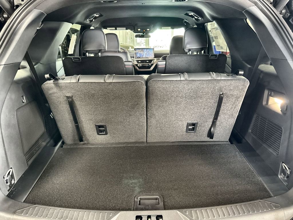 New 2026 Ford Explorer ST-Line AWD/4WD image 29