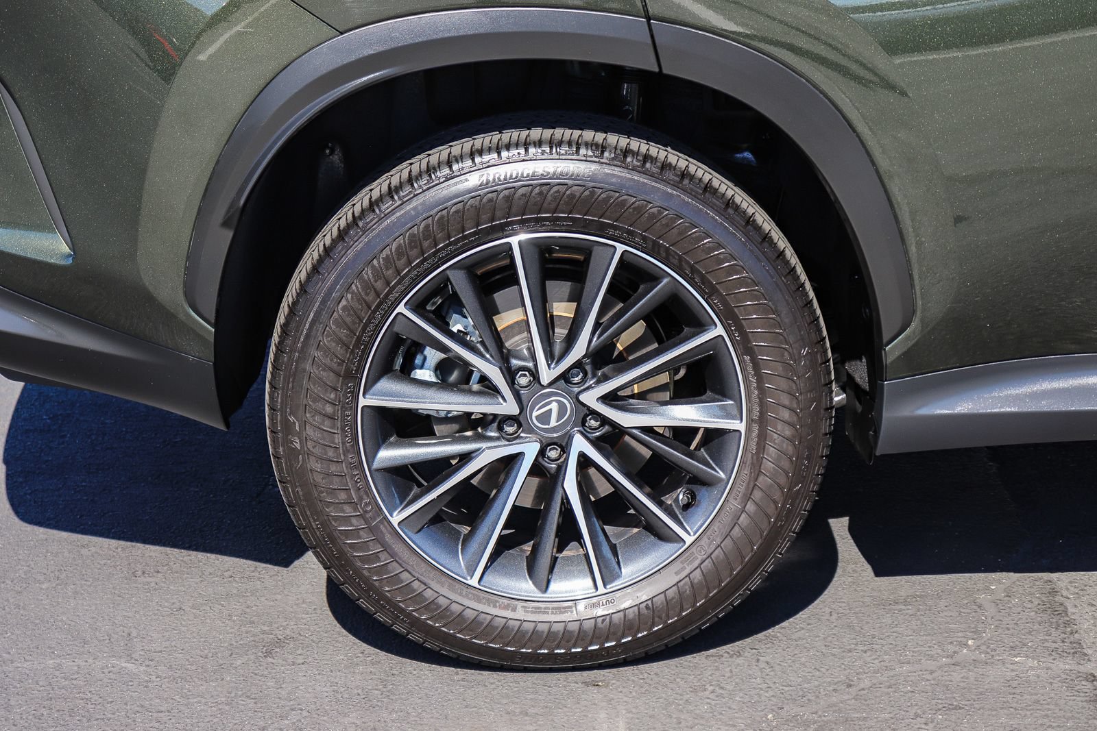 Used 2024 Lexus NX 250 FWD image 9