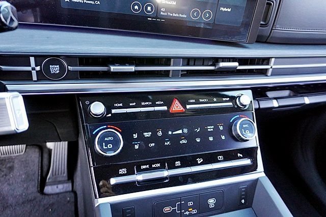 New 2026 Hyundai Santa Fe Limited AWD/4WD image 36