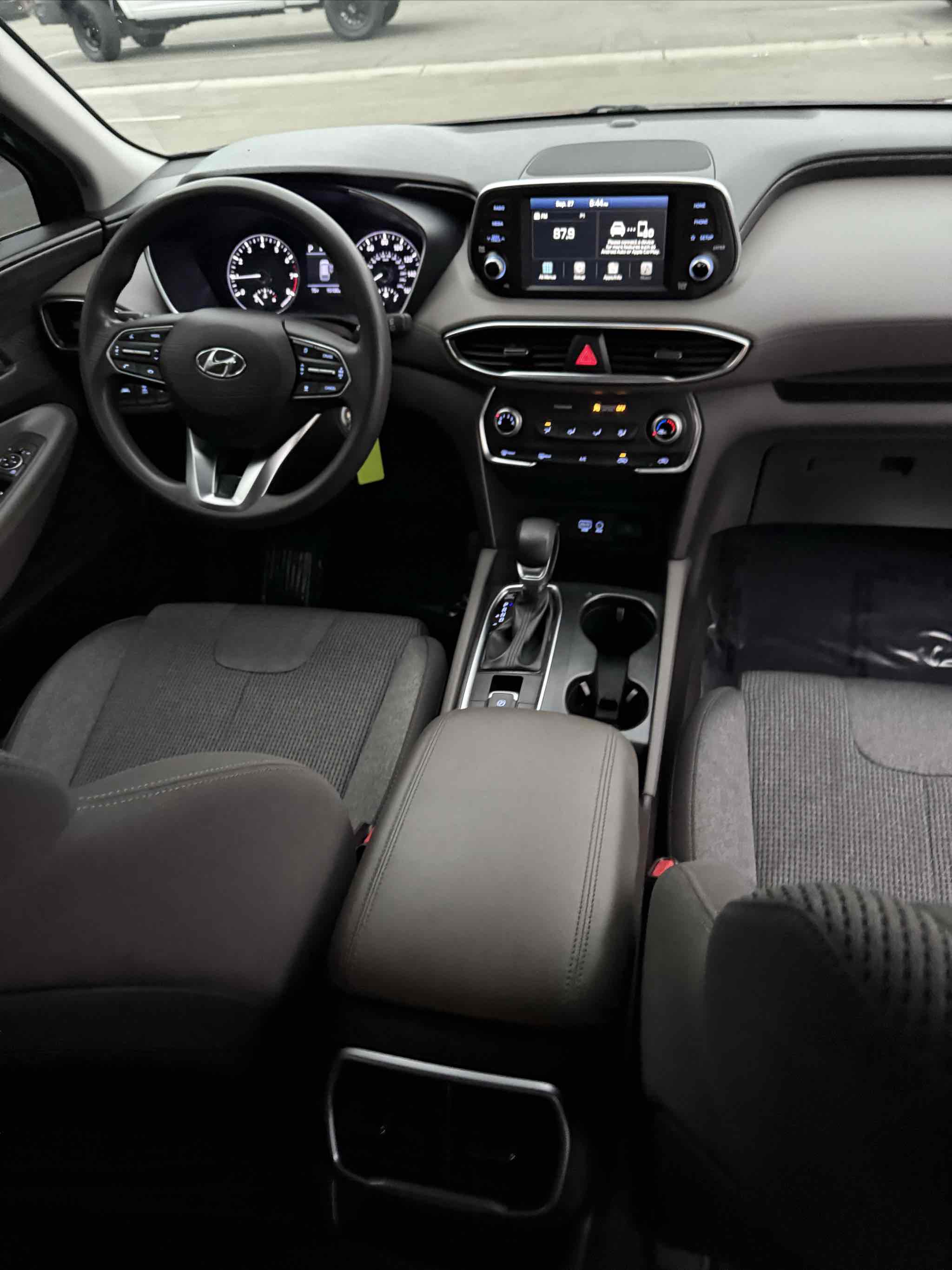 Used 2020 Hyundai Santa Fe SE image 61