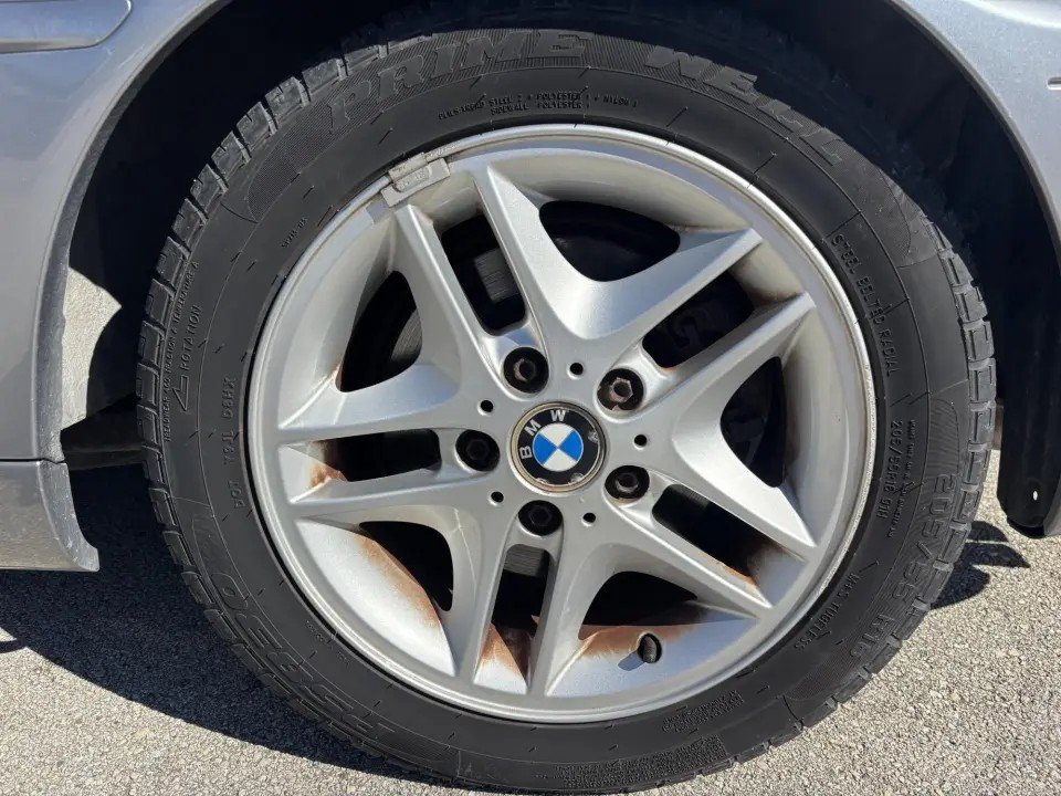Used 2004 BMW 325Ci Convertible RWD image 35