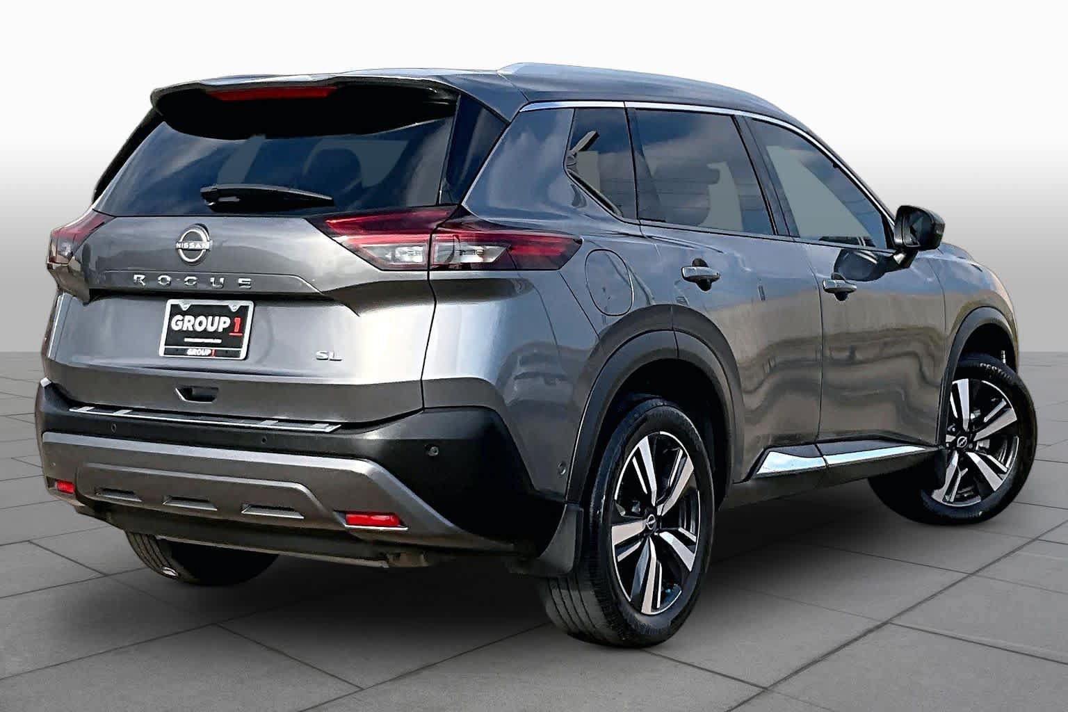 Certified 2023 Nissan Rogue SL w/ SL Premium Package FWD image 13