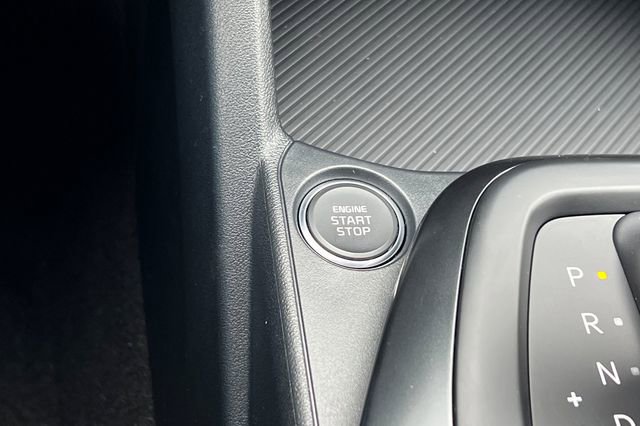 New 2025 Kia K4 LX image 24