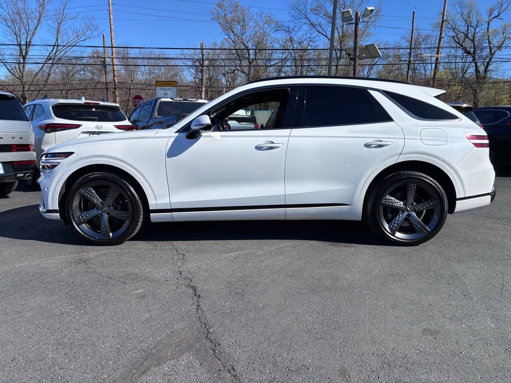 Used 2025 Genesis GV70 3.5T Sport w/ Sport Advanced Package image 4
