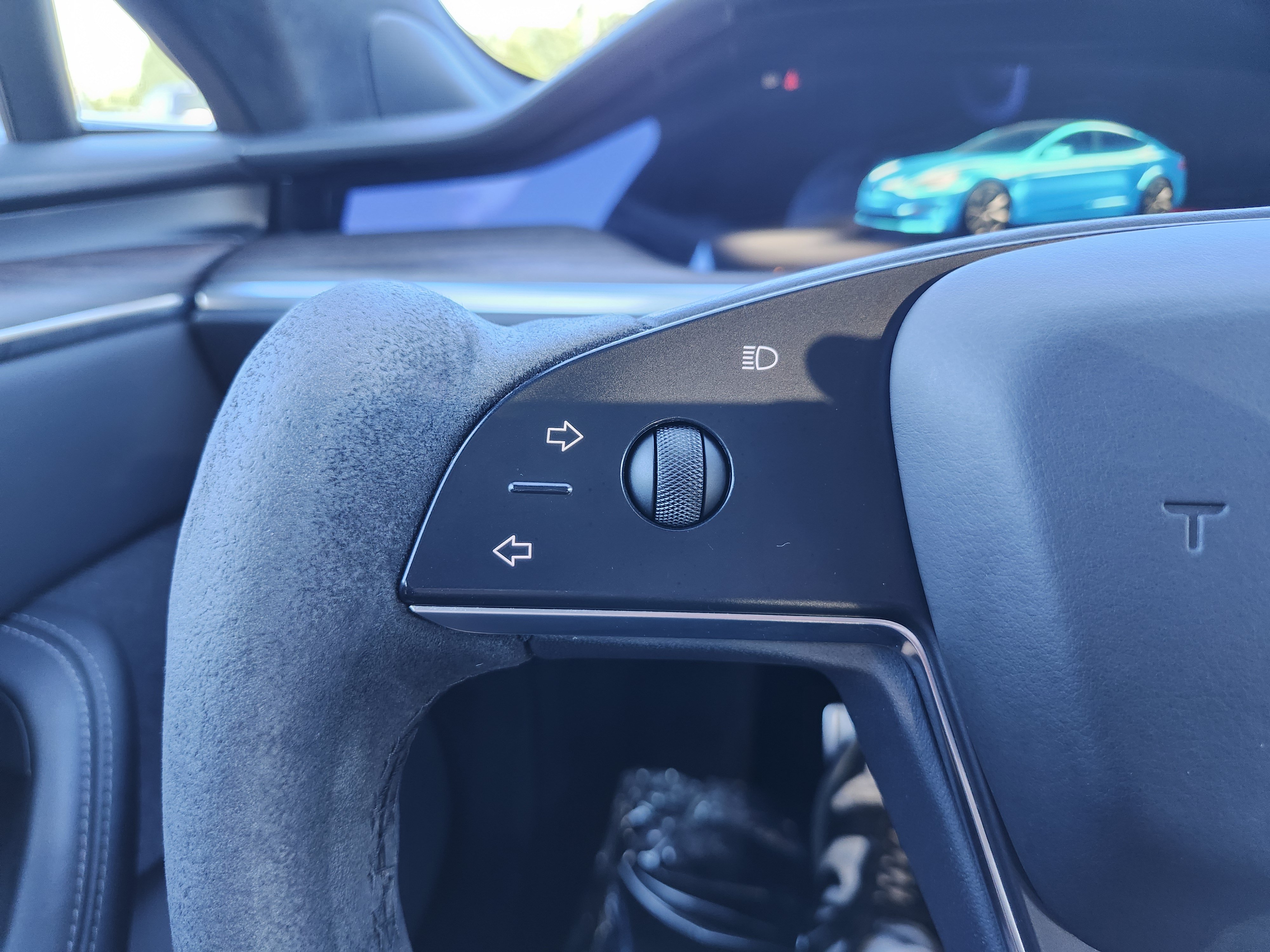 Used 2022 Tesla Model S AWD/4WD image 36